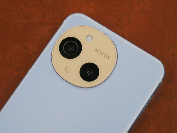 AQUOS sense9